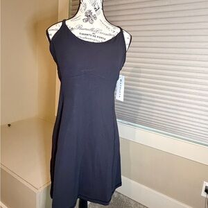 Black Sleeveless Dress